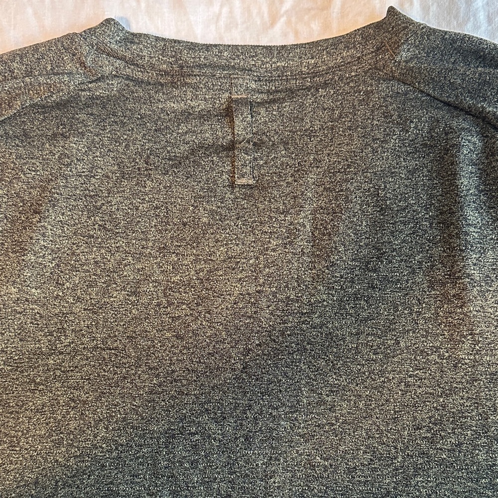 Lululemon Men’s Drysense Short Sleeve Size L - Picture 5 of 5